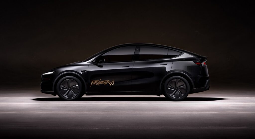 Tesla Robotaxis Roaming Austin with Backup Cars Full of Safety Monitors