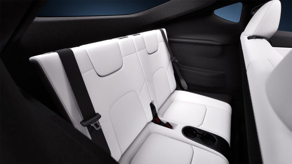 Tesla Model Y Premium AWD 7-Seater Now Available in Europe