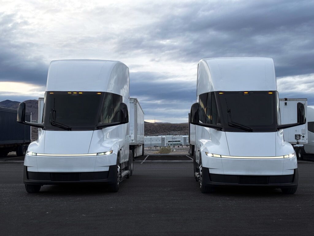 Insider Secrets: Tesla Executives Break Down the Semi’s Game-Changing Design, Battery Technology, Range, and Engineering Brilliance