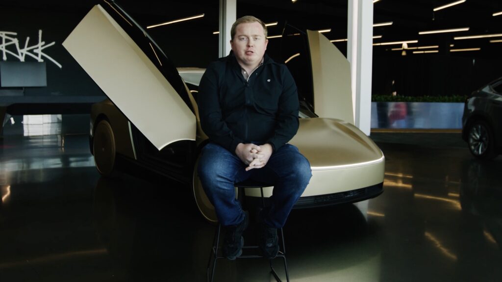 Driving Across the US: A Tesla FSD-Free Journey of 2,700 Miles