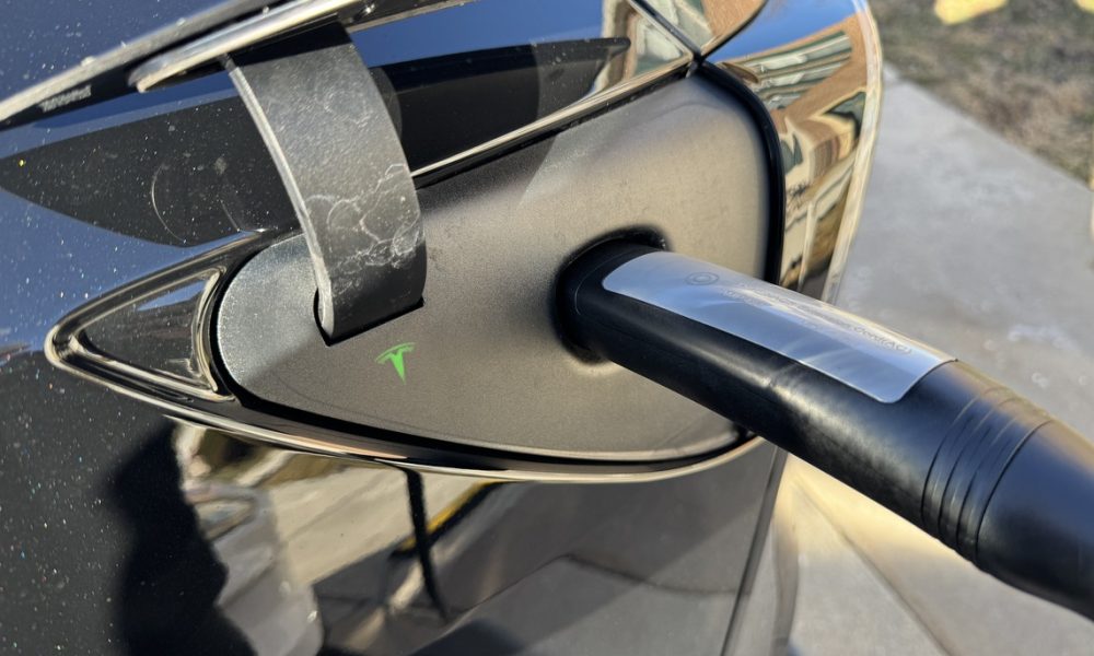 Successfully Charging my Tesla at my Rented Townhouse