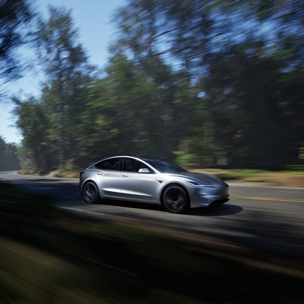 Tesla introduces new tire options for Model 3 Performance buyers