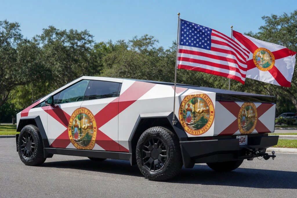 Governor Ron DeSantis Praises Tesla FSD as Cybercab Launches in Florida